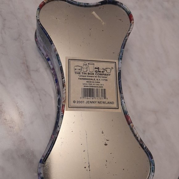 The Tin Box Company 2001 Bone Shaped Tin 7" length 2" Deep - Picture 5 of 10